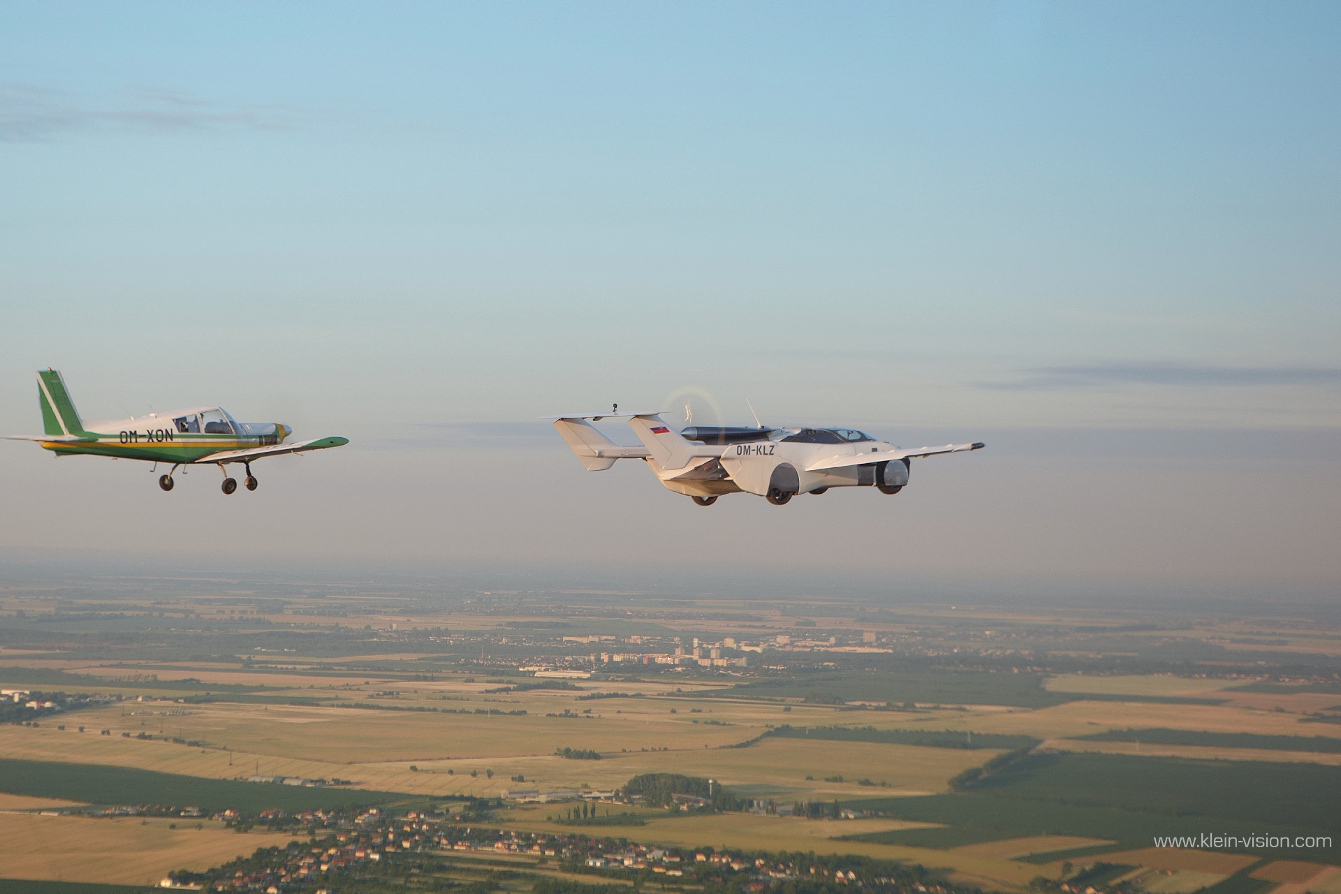 Automotive-news - air car auto volante Klein Vision